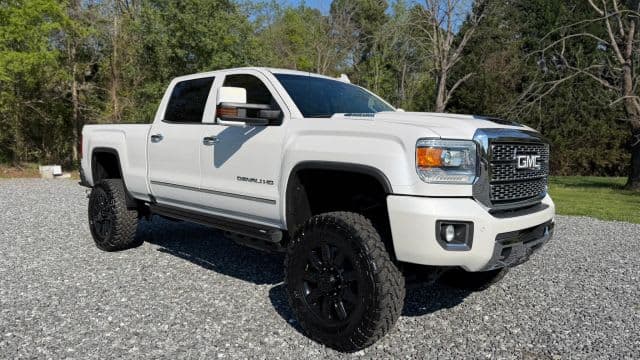 2019 GMC Sierra 2500 HD Crew Cab Denali - Photo 1